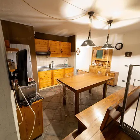 Apartment Sestriere Base, Navetta Gratis, Parcheggio Privato *