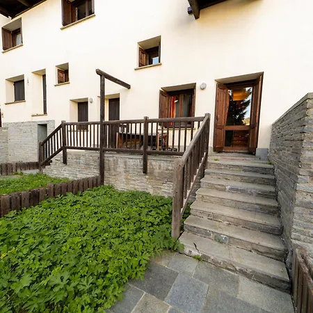 Sestriere Base, Navetta Gratis, Parcheggio Privato アパート Sauze di Cesana