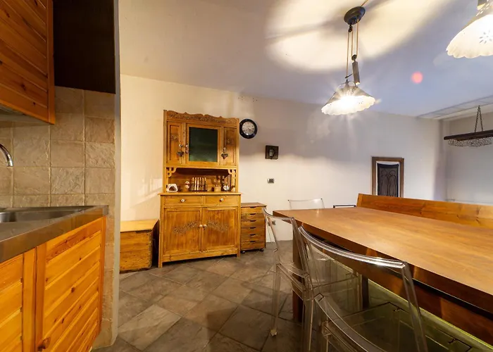 Sestriere Base, Navetta Gratis, Parcheggio Privato アパート *