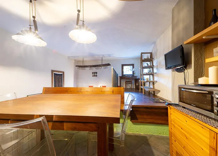 Sestriere Base, Navetta Gratis, Parcheggio Privato アパート Sauze di Cesana