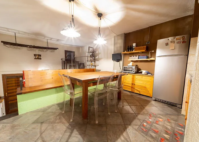 Sestriere Base, Navetta Gratis, Parcheggio Privato アパート *